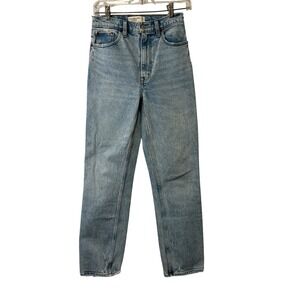 Abercrombie & Fitch The 90s Straight Ultra High Rise Jeans Light‎ Wash 25 0R